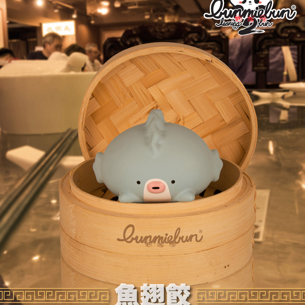 
                  
                    URDU Bunmiebun Series 2 - Leaning Bun
                  
                