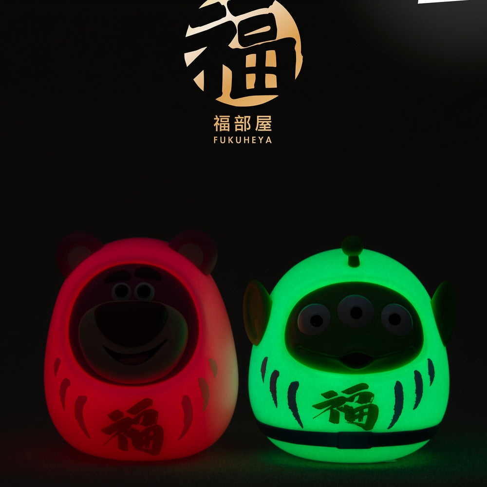 
                  
                    URDU / Disney Fukuheya Lucky Blind Box Series 7 - Daruma Lotso & Alien
                  
                
